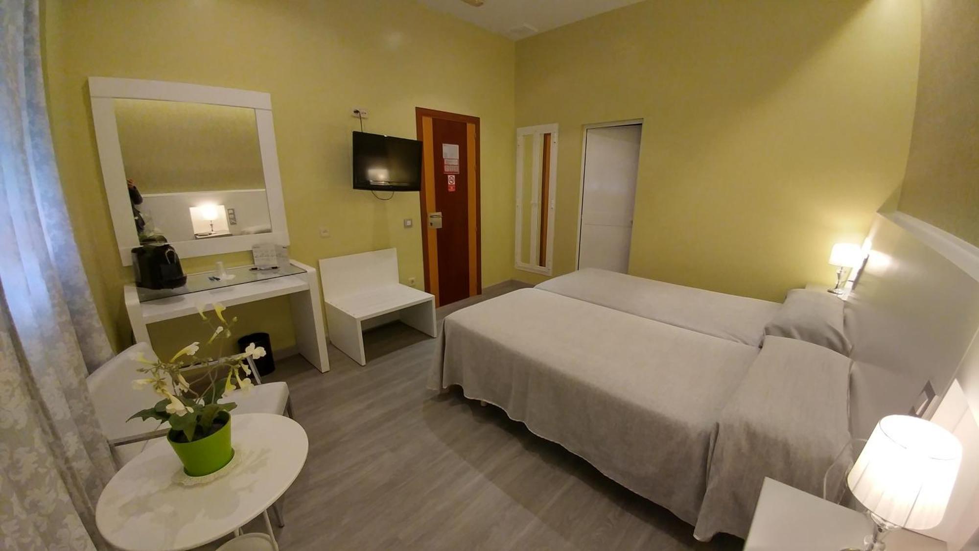Hostal Paris San Fernando Luaran gambar