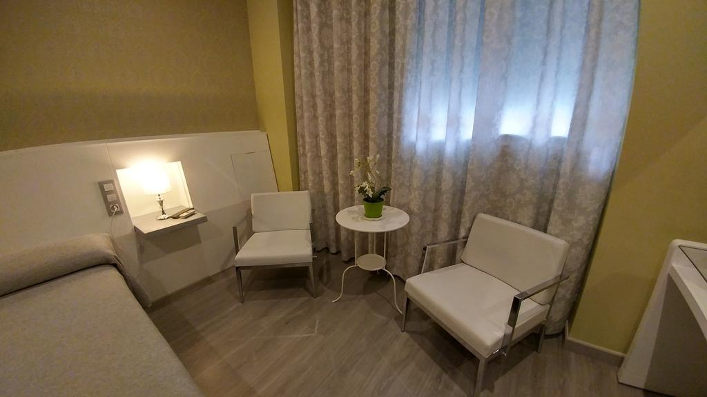 Hostal Paris San Fernando Luaran gambar