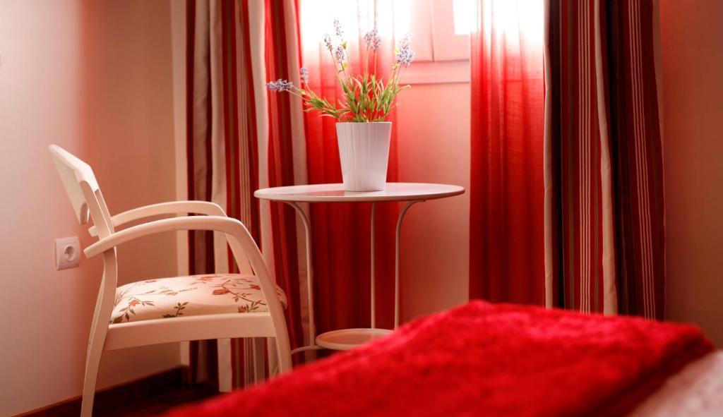 Hostal Paris San Fernando Luaran gambar
