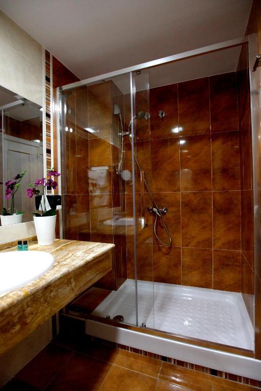 Hostal Paris San Fernando Bilik gambar