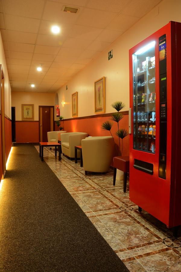 Hostal Paris San Fernando Luaran gambar