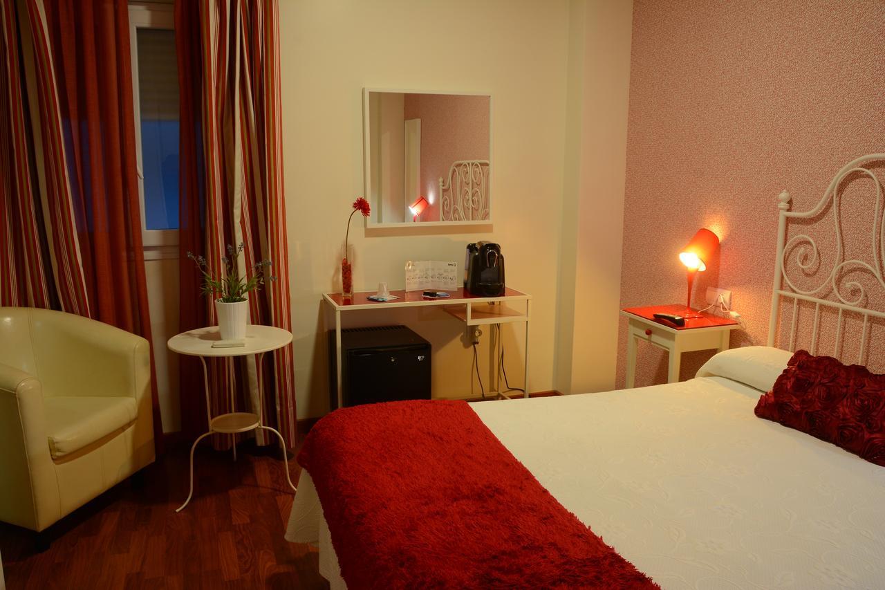 Hostal Paris San Fernando Luaran gambar